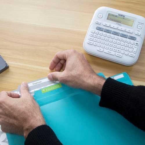 Renewed portable label maker with qwerty keyboard — photo 5